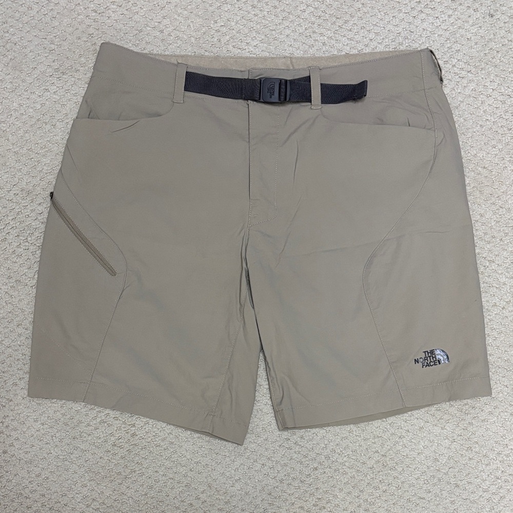The North Face Men's Khaki Athletic Shorts - Awesome condition!